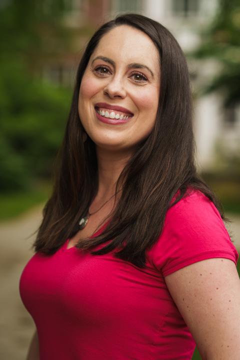 Sandra Hickey headshot